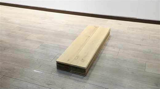 European Oak Solid Wood Flooring Grade ABCD Brushed Indoor Hardwood Flooring