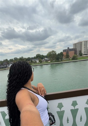 Taking care of me doesn’t stop when I’m traveling ✈️💕 I’m learning how to stay consistent with my health goals while still living and enjoying life! Having support that fits into my real life makes all the difference. 🫶🏽 Check out @Join Mochi Health through the link in my bio! ✨ #MochiHealth #HealthJourney #SelfCare
