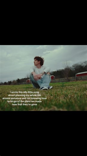 Lizzy McAlpine's New Song 'Auggie' Out Tonight