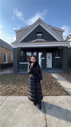 Beautifully Remodeled Home in Berwyn