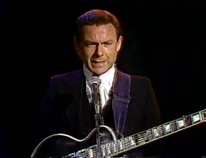 7.4K views · 118 reactions | Robert Fripp on Midnight Special 1979 "Frippertronics" | We Love Rock,70's and Animals | Facebook