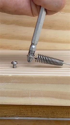 10K views · 37 reactions | Great Ideas with Wire #tipsandtricks #tips #Diy | Mercedes W. Moreno | Facebook