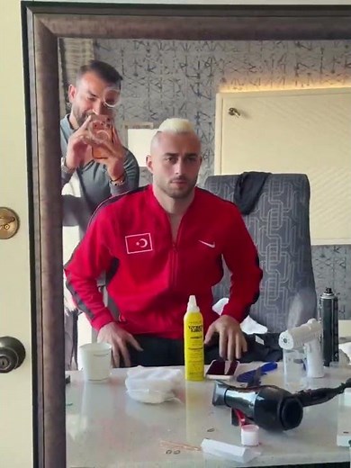 Barış Alper Yılmaz'ın yeni saç stili