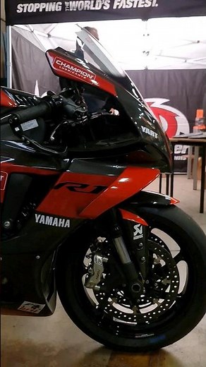 The Ultimate Carbon Beast: 2020 Yamaha R1 Full Carbon