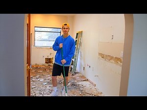REMODELING OUR HOUSE! (DEMO DAY)