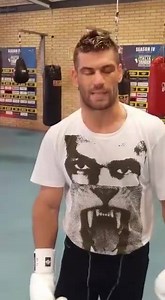 24K views · 689 reactions | RiminiWellness 2015....sono comunque insieme a voi! Enervit Sport Boxeur Des Rues Official Technogym Tatanka Road To Rio | Clemente Russo | Facebook