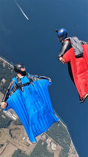 Squirrel on Instagram: "The ATC series has been the go-to suit to bridge between intermediate and advanced designs. The ATC 5 builds on its reputation with a redesigned leg wing, more powerful and stable arm wings, and noticeably smoother handling throughout the flight. The result is better glide, control, and a suit that feels intuitive in the air. The ATC 5 delivers standout speed and range. Whether you’re coaching, refining technique, or preparing for the next step up, it’s a proven platform 