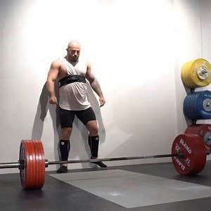 4.4K views · 179 reactions | @australianstrengthcoach pulling a nice 320kg. Going to be a PB total l feel #prorawxll #warriors115 #deadlift | ProRaw Powerlifting | Facebook