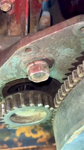 30 shares · 3 comments | How work starter inside gear ‍ #mechanic #starter #gear #repair #engine | Ernis Nilawati | Facebook