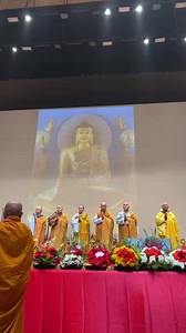 Vietnamese group praying for world peace | Ariyapala Bhikkhu B Ariyapala