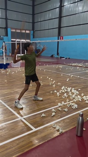 SSBA MAHARASTRA 🏸 on Instagram: "Smach power Practice. 🏸❤️‍🔥 SSBA MAHARASHTRA #badmintonlovers #ssba #badminton"