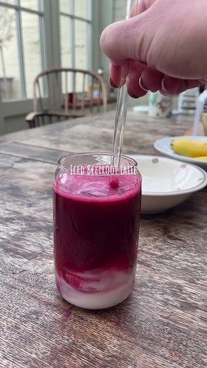 Iced Beetroot Latte recipe - one of my favourite drinks 😻 #homecafe