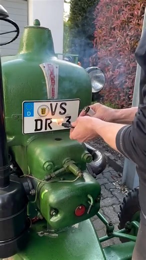This Old Tractor Takes Real Effort to Start #farming #vintage #satisfying