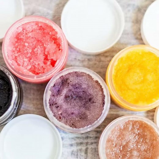 How to Make Natural Body Scrubs at Home