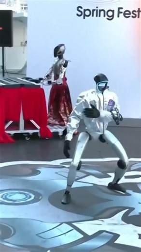 A robotic #SpringFestival carnival in Shenzhen City, south #China's Guangdong Province, amazed spectators with #AI-powered robot dogs and humanoid #robots performing an exquisite lion dance, #KungFu displays and keyboard playing. | China Box