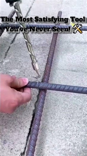 Manual Wire Twisting Tool in Action | Construction & Rebar Tying Tool