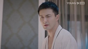 Cinderella woke up and found herself lying next to the boss, Cinderella screamed and grabbed the quilt! 灰姑娘睡醒发现自己躺在霸总身边，灰姑娘尖叫扯住被子！I 繁华似锦 #繁华似锦 #张雨绮 #高伟光 #TheOutsider | 甜剧集合站
