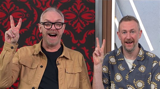 “Taskmaster” stars reveal the one trick for winning over any crowd