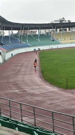 long runner #foryoupage #fyp #sportsontiktok #goviral #millionviews