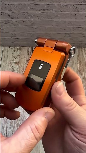 From Curved to Flat: Why Samsung Changed Its Design Strategy #techshorts #smartphone