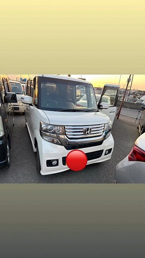 Growth 株式会社 Fine on Instagram: "ＪＦ１ N-BOX エアコン吹き出し口切り替え不良。いつの間にか動かなくなってた😂 サーボモーター交換で修理完了✅ #ホンダ #honda #nbox #n-box #エアコン #エアコン不良 #吹き出し口 #切り替え不良"