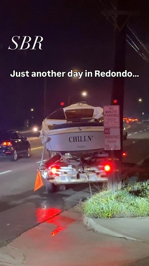 112K views · 241 reactions | Trailer Towing Boats Crashes Into Pole |...