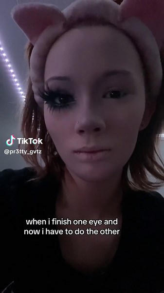 K-Pop Eye Makeup Tutorial: Step-by-Step Guide