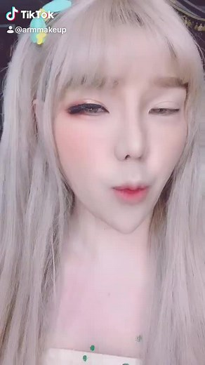 แต่งตาแบ๊วๆ อยากให้สอนลุ๊คไหนต่อเม้นเลย