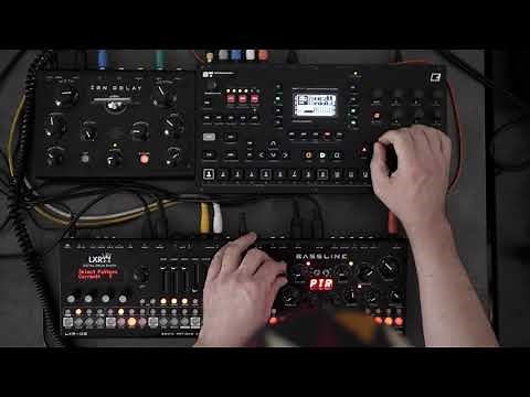Erica LXR 2 & Bassline live sampling & mixing with Octatrack