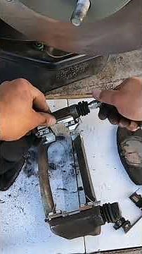 Change front brake pads and rotors Honda Accord