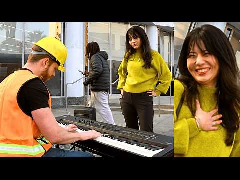 Construction Worker BLOWS Girls MINDS With Crazy Piano Skills