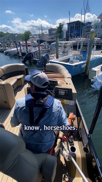 Boating How-To: pivoting the boat to spin around #boating #learntoboat #boatingtips #yourbridgetoboating #BOAT #lakehopatcong #higlandsnj #bridgemarina | Bridge Marina, Inc.