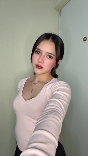 Kristal De Santos - TikTok Sensation