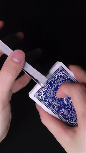 cardsjourney | Daily ASMR 🃏 Oddly Satisfying Sounds #asmr #asmrsounds #cardistry #cards #cardmagic | Instagram