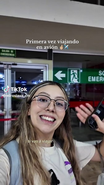 ¿Vas a volar por primera vez? Así es el paso a paso en el aeropuerto 🧳✈️ #PrimeraVezEnAvión #TipsDeViaje #ViajarEnAvión #Viajes #Vlog #Aeropuerto #ViajeFacil