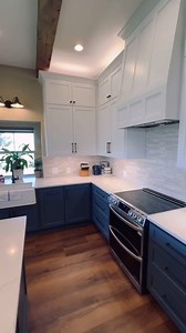 ✨ It’s #TransformationTuesday, and we’re loving this stunning kitchen makeover by @irwin.construction! They’ve brought this space to life with the perfect paint color choices: 🎨 Upper Cabinets – Sherwin Williams Alabaster 🎨 Bottom Cabinets – Sherwin Williams Waterloo Want to see how the right color can transform your home? Shop Samplize peel-and-stick samples and test your favorites with confidence—no mess, no stress. 🛒 https://samplize.com/pages/shop/samples/ #Samplize #PaintSamples #HomeTra