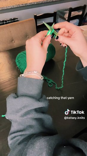 Beginner Knitting Tutorial: Learn How to Knit Stitches