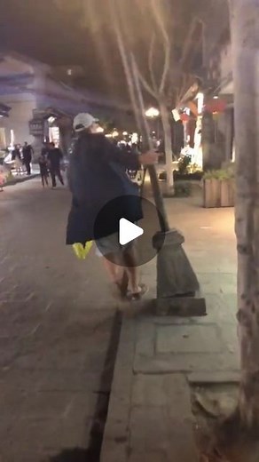 Funny Fail Videos on Instagram: "Keep walking, keep walking #fail"
