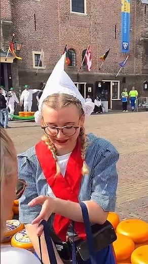 Alkmaar Netherlands 🇳🇱 cheese 🧀 market and beautiful cheese girls