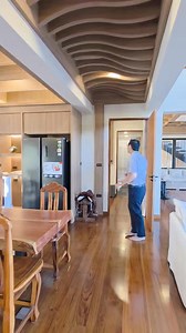 🌲🛖บ้านตากอากาศหรู ในโครงการคีรีมายาเขาใหญ่หลังนี้ ออกแบบ ก่อสร้าง และตกแต่งโดย คุณโอ นลินฉัตร์ กวินสิริณิชกุล บริษัท obilis รับสร้างบ้าน 063-9245645 ✅️สไตล์ Luxury Netural Resort และคุมโทน ตาม concept ของโครงการ คีรีมายา ✅️ Concept ของบ้านคือ : “Two Worlds, One Home – บ้านที่แยกจังหวะชีวิต แต่เชื่อมใจเข้ากับธรรมชาติ” บ้านหลังนี้เริ่มจากเจ้าของบ้าน ต้องการทั้งความสงบ และฟังก์ชันที่ใช้งานได้จริง จึงออกแบบให้เป็น “สองโลกในบ้านเดียว” ชั้นล่าง เป็นพื้นที่การใช้ชีวิต เปิดรับลม แสง ธรรมชาติ น้ำ และวิ
