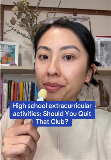 Should You Quit That Club? It’s a question I get all the time and the answer is different for different students. But this reflection is a good way to start auditing if the club or activity is worth it #collegecounseling #collegetips #highschool #genxparents #parentsofteens