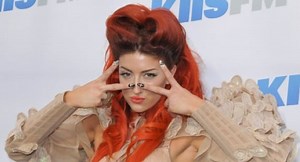 Neon Hitch : écoutez son deuxième single "Gold" avec Tyga