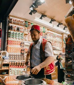 From Dating To Marrying a Turkish Man: 5Pros &Cons