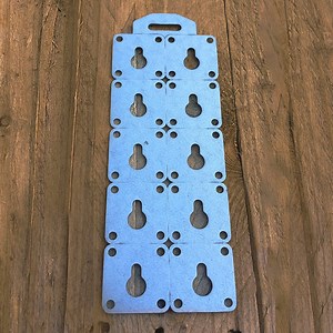 Keyhole Hanging Plate | Indoor Outdoors - Indoor Outdoors