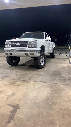 Brackett Pro Comp on Sale for Squatted Trucks