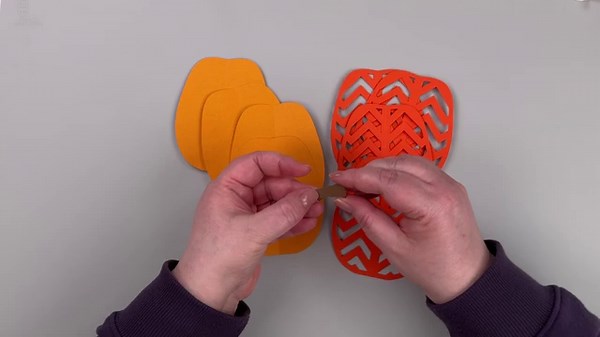 HOW TO MAKE PAPER PUMPKINS | Fall Craft Ideas