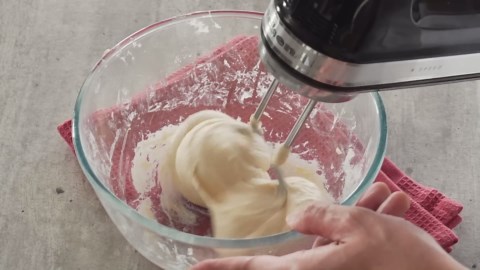 How to Make Lemon Filled Donuts