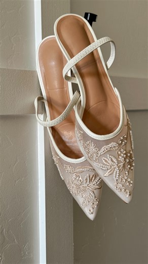 A beautiful unity ceremony for this family of four🤎 #weddingcontentcreator #contentcreator #thebridesbff #weddingday #behindthescenes #weddingphotography #photography #bridetobe #weddingdress #2025bride #2025weddings #misstomrs💍 #unityceremony #family Key words: content creator, wedding content creator, wedding day, unity ceremony | Mattie Madrid