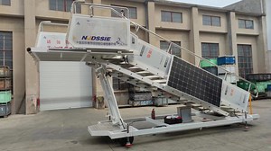 [Hot Item] Airport Manual Aircraft Mobile Boarding Stair Passenger Ladder