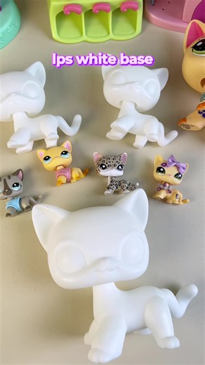 LPS large and medium size white base supports pre-order！DM us！#littlestpetshop #lpscollection #lpstok #fypツ #lpscommunity @TikTok